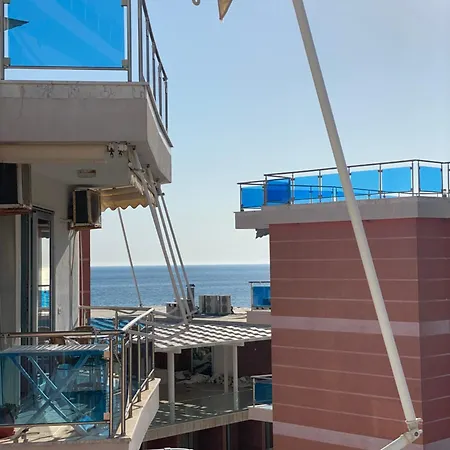 Dream House In Adriatic Sea شقة Velipojë